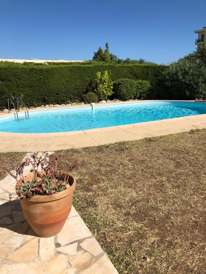 Villa C3 Arthur Rimbaub Chambre D'Hote Piscine Proche Mer Plage 600M Cagnes-sur-Mer Exterior foto